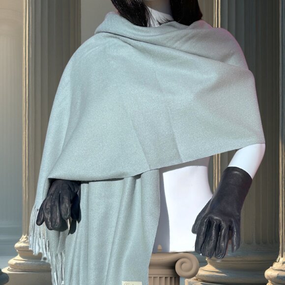 NWT Cashmere woven knit oversized scarf wrap - made in Italy 80” x 27” - Picture 2 of 10